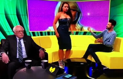 VIDEO Cea mai tare fază întâmplată în direct. Bruneta asta a arătat tot!