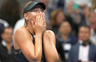 Halep - Șarapova // Mașa a căzut în genunchi și a izbucnit în lacrimi, după victoria cu Simona: "Îmi făceam unghiile când am aflat că am picat cu Halep. Am intrat repede pe Youtube" 