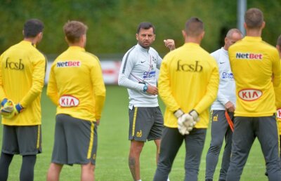 EXCLUSIV Secvențe desprinse din lumea interlopă: amenințări primite de un fotbalist de la FCSB!