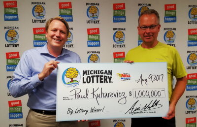 Un zbor anulat i-a adus un milion de dolari la loto