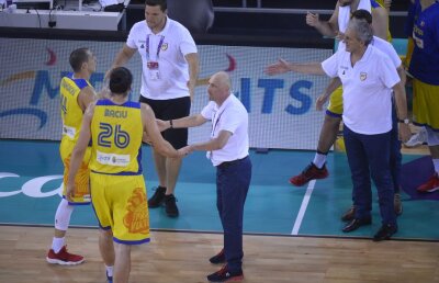 Marcel Ţenter spune că progresul făcut de jucători la echipa naţională trebuie să continue la club: "Nu putem deveni jucători de top peste noapte!"