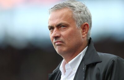 VIDEO După un meci încins cu Stoke, Mourinho n-a iertat nici jurnaliștii » A plecat în mijlocul interviului: "Întrebările prostești sunt pentru oameni proști”