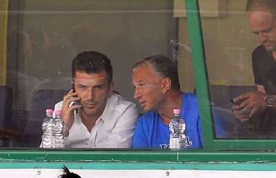 La un pas să fie agresat » Ce a pățit Dan Petrescu la finalul meciului Concordia - CFR 0-1: "Ești o rușine!"