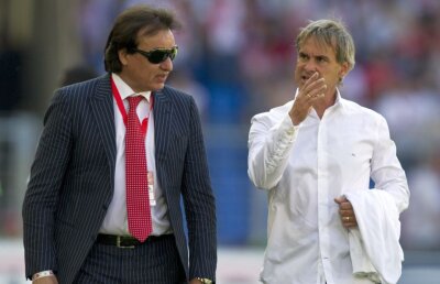 VIDEO Scene halucinante la meciul adversarei FCSB din Europa League » Un fost selecționer, bătut în direct: "I-am tras un șut în fund și mă simt bine!"