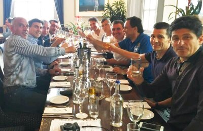 Generația de Aur pregătește o superlovitură » Un nume uriaș ar putea candida la șefia FRF: "Va lăsa tot și va veni să conducă fotbalul românesc"