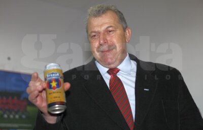 FOTO Duckadam, ironic înainte de meciul cu Lugano: "Va interzice CNA meciul? Joacă Steaua București, iar UEFA recunoaște asta"