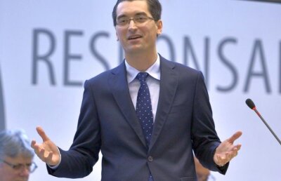 Declarații dure despre alegerile de la FRF: "Politicul și binomul se implică pentru Burleanu! Să-l compari cu Balaj e ca și cum ai compara coada vacii cu ștampila de la Primărie"