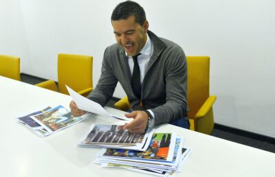 SPECIAL GSP 20 de fotografii cu Contra în prim-plan: comentariu cu comentariu, ce spune selecționerul despre ultimii 20 ani ai naționalei!