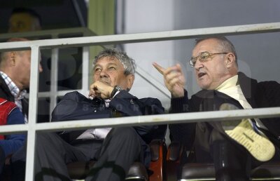 GALERIE FOTO Invazie de vedete la Voluntari - FCSB » Mircea Lucescu, Anghel Iordănescu, Mircea Sandu şi alte nume mari au venit la partida din Ilfov