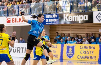 GALERIE FOTO Norme îndeplinite » CSM București s-a impus categoric în fața Coronei Brașov! Campioana României are o medie impresionanată de goluri
