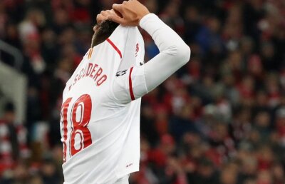 VIDEO Mitraliați! De 59 de ani Sevilla n-a mai încasat 5 goluri în Europa!