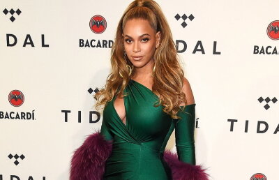 FOTO Beyonce, incredibil de sexy la patru luni după ce a născut