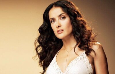 VIDEO Hanca se motivează cu ajutorul Salmei Hayek! Ce a postat pe Facebook jucătorul dinamovist