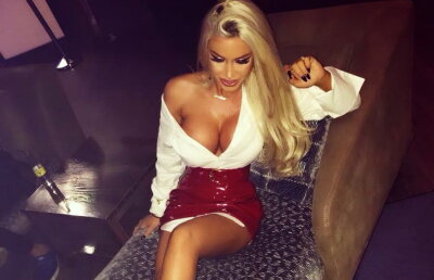 FOTO Loredana Chivu, serie incendiară de fotografii pe Facebook