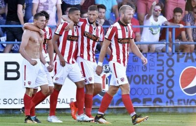 S-a aflat! Au fost 6 "drojdieri" la Dinamo, iar Negoiță nu i-a iertat » Surpriză majoră: ce oficial dinamovist ar fi fost cu ei în cameră