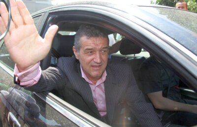 FCSB - BEER SHEVA // Ironiile lui Becali către rivale înainte de meciul de Europa League: "Vai, vai, vai, ce rușine mare"