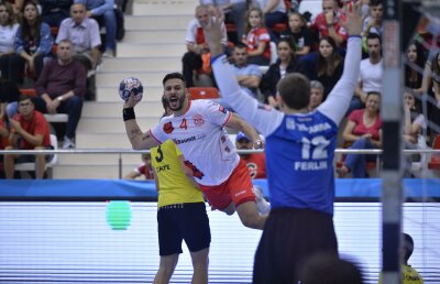 Cea mai bună evoluție, dar tot înfrângere! Dinamo pierde DRAMATIC cu Ademar Leon