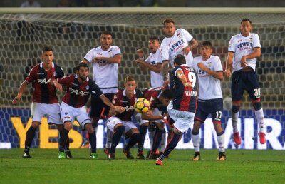 Un fotbalist îi dă replica selecționerului Italiei, după neconvocarea pentru play-off-ul CM » Marchează două goluri din lovituri libere, cu ambele picioare