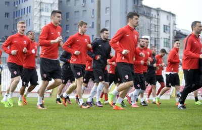 Un mijlocaș al lui Swansea crede că Dinamo are un jucător demn de Premier League: "Ar face faţă"