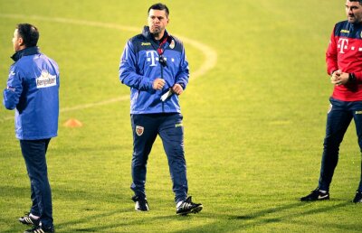 Contra, acuzat de steliști că face echipa României pe interese: "Probabil are o relație mai bună"