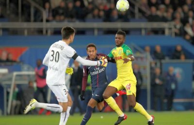 VIDEO Tătărușanu, chixul meciului cu PSG în L'Equipe! Presa franceză îl critică pe român: "Nu mai e la fel de liniștit"