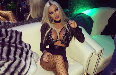 Loredana Chivu a ieșit așa într-un pub din Londra. Bărbații au rămas mască!