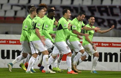 CFR Cluj anunță noi transferuri: "Bogdan Mara e plecat, vedem cu ce vine"