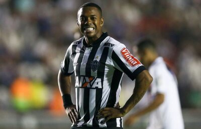 Robinho a fost condamnat pentru viol, dar clubul îi prelungește contractul!