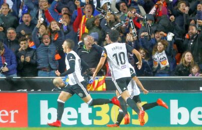 VIDEO și FOTO Barcelona oprește seria de victorii a Valenciei și păstrează distanța din fruntea clasamentului