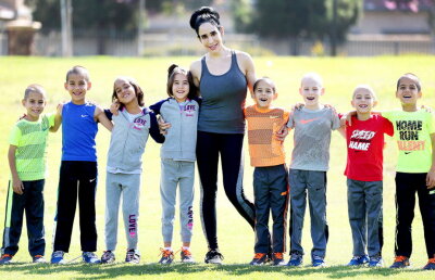 VIDEO A născut opt copii în acelaşi timp, în urmă cu opt ani. Iată cum arată cu toţii acum!