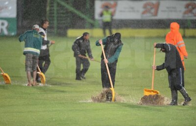 FOTO Imaginea zilei vine de la Slobozia » Cum s-au amuzat ieșenii la meciul din Cupa României