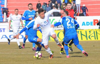 "Rateul" Golofca, dat ca exemplu lui Moruțan: "El nu cade pe spate când aude ofertele"