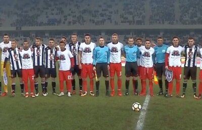 La un pas de tragedie în U Cluj - Dinamo » Probleme grave pentru un jucător: "Avea amețeli, nu vedea, nu era coerent"