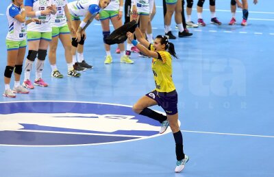 ROMÂNIA - SLOVENIA 31-28. Cristina Neagu, din nou incredibilă! Declarații tranșante ale selecționerului advers!