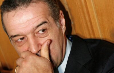 Bagă bani degeaba » Becali își poate doborî recordul la investiții în transferuri, deși FCSB nu e nici acum prima