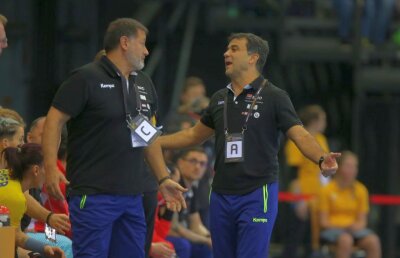 Cititorii GSP.ro, supăraţi pe decizia lui Ambros Martin: "Nici Gigi nu făcea echipa atât de proastă! Ne batem joc"