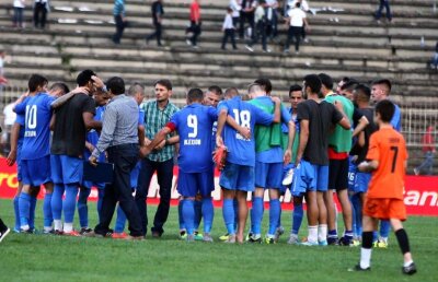 A spus tot! Primul antrenor din România care-și acuză propriii jucători: "Au fost niște blatiști ordinari! Niște nenorociți!" + Reacția unuia dintre acuzați: "Sunt scârbit de fotbal"