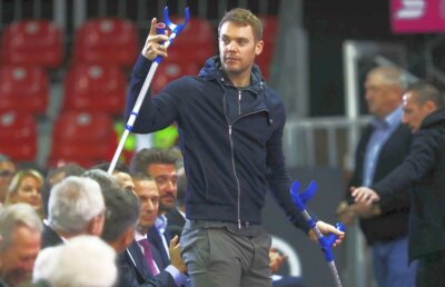 VIDEO + FOTO Toți portarii lui Bayern Munchen s-au accidentat » Lumea a rămas mască văzând cine intră astăzi în poartă :)