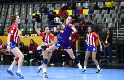 Timea Tătar, debutantă în echipa națională, crede că România poate învinge Cehia dacă va avea o apărare exactă: "Începe un nou Mondial pentru noi!"