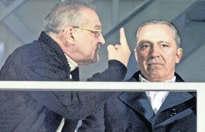 Omul cu valiza lui Gigi s-a îmbogățit! » Are o avere de 44 de milioane €!