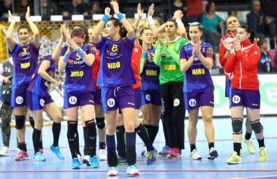 ROMÂNIA - CEHIA, azi 18:30 // "Tricolorele" sunt văzute drept favorite certe: "România e deja în sferturi! Cehia nu e organizată"