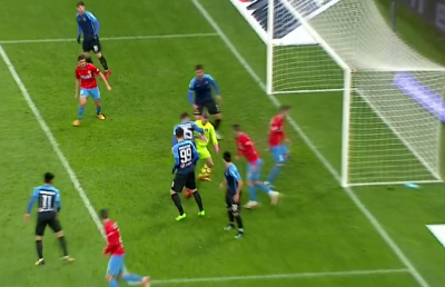 VIDEO+FOTO Ce gafă! Cadou decisiv făcut de portar în FCSB - Viitorul