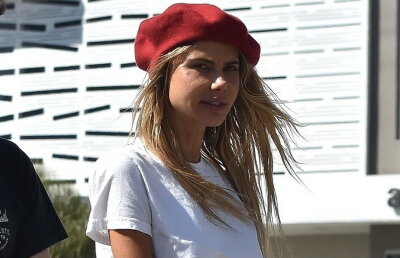 FOTO Cele mai tari fotografii nud au fost date publicității. Blondina asta este senzațională!