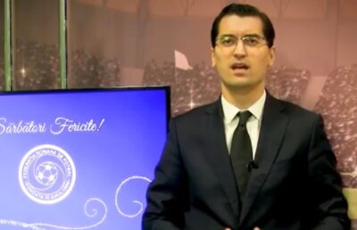 VIDEO Burleanu, luat peste picior de un angajat FRF: "Din suflet, de pe prompter" :)