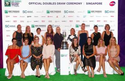 GALERIE FOTO O adversară a Simonei Halep se amuză: "Când eram mică eram nepoata lui Moș Crăciun"