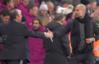 VIDEO Guardiola l-a surclasat și pe Benitez și avertizează: ”Orice ați încerca să faceți, vă batem pe toți!”