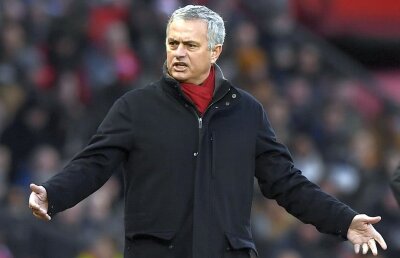 Accidentările îi dau bătăi de cap lui Mourinho » A rămas fără 2 atacanți după ultimul meci