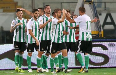 VIDEO Căpitanul lui Toșca și-a anunțat coechipierii după un derby nebun: ”Cine pleacă de la petrecere înainte de 5 dimineața, va fi amendat!”