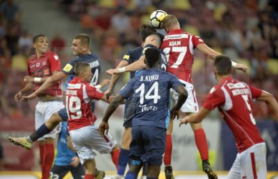 EXCLUSIV Cel mai activ club de la noi pe piața transferurilor a prins tupeu după încă două mutări interesante: "Ne-am întărit bine, merităm în play-off" » Cum arată echipa-tip în 2018