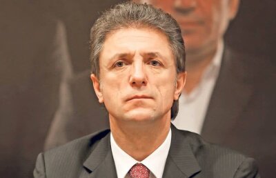 DEZBATERE GSP Gică Popescu, numit consilier al primului ministru! Merită reabilitarea totală un fost mare sportiv, condamnat însă pentru fraudă împotriva statului?